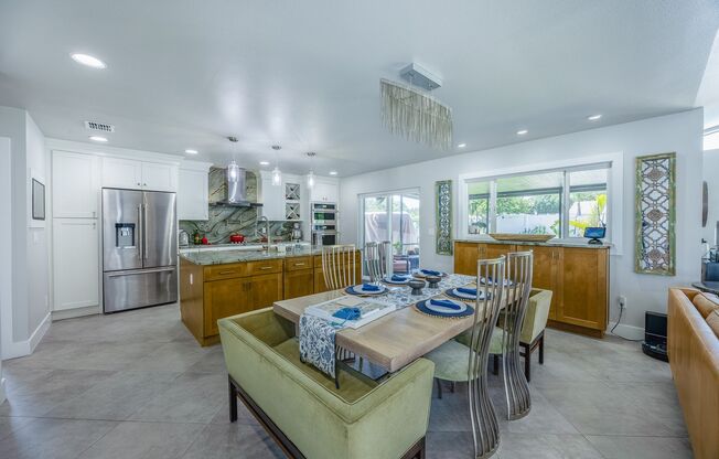 Fully Renovated 4 Bed/ 2.5 Bath Home in Winter Park Pines!