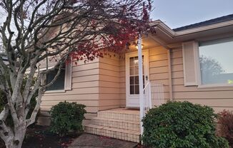 3 bed/2 bath S. Salem Home w/ Finished Basement