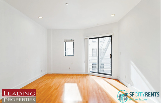 Civic Center: Bi-Level 3 Bed 2.5 Bath Condo w/ in-unit W/D, Parking Included and Google Webpass-Ready