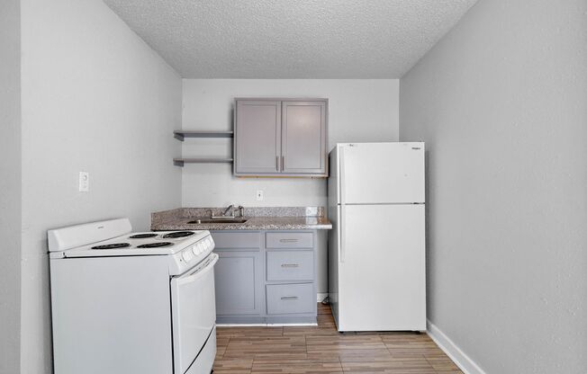 1 bed, 1 bath, 456 sqft, $750, Unit Unit 8