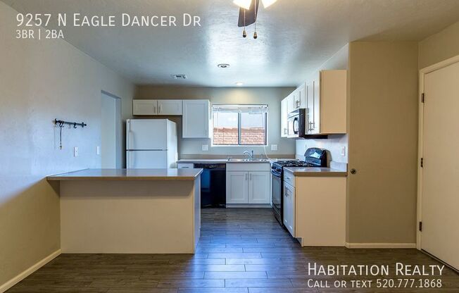 9257 N EAGLE DANCER DR