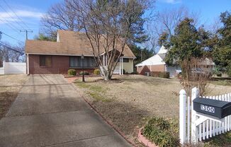 4 BR/ 2 BA Convenient Cape Cod with plenty of storage. Available Now!