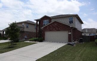 Spacious 3/2.5 in Cibolo