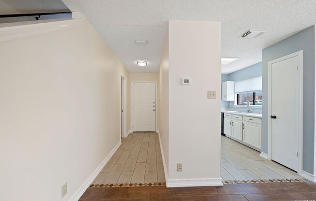 8910 KENTON BRIAR