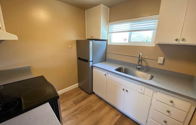 1 Bedroom, 1 bathroom Upstairs Apartment close to SJSU
