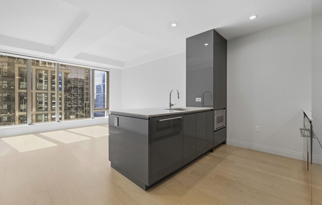 1 bed, 1 bath, 686 sqft, $5,600, Unit 1107