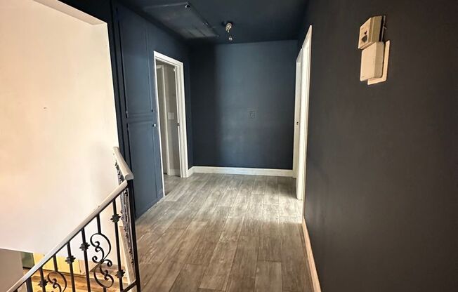 4 beds, 2.5 baths, $2,395