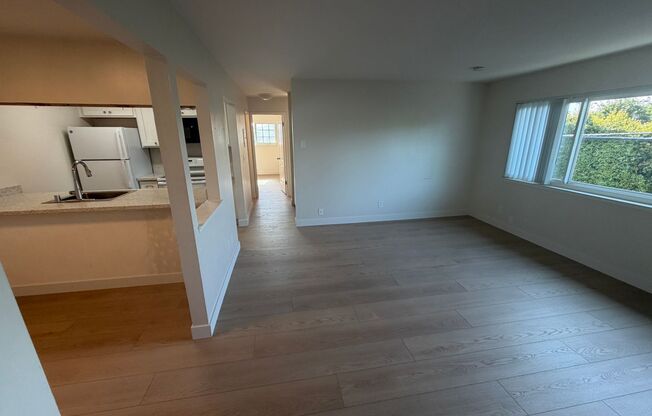 2 beds, 1.5 baths, 840 sqft, $2,975, Unit 240 # 20