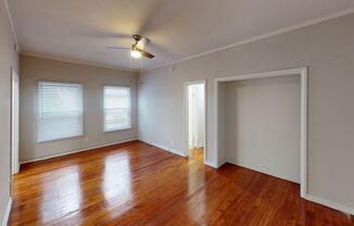 Studio, 1 bath, 400 sqft, $1,350, Unit 205