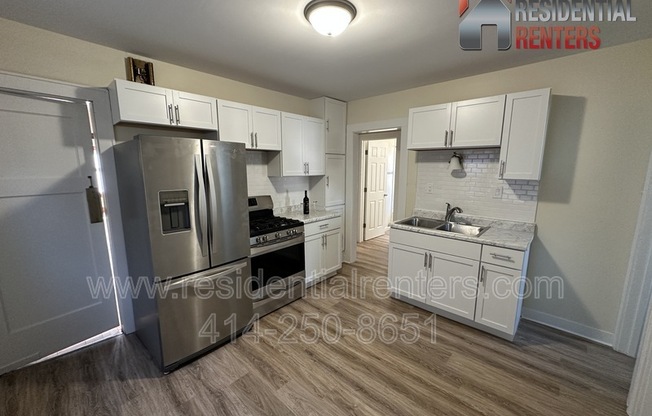 4048 N 7 ST
