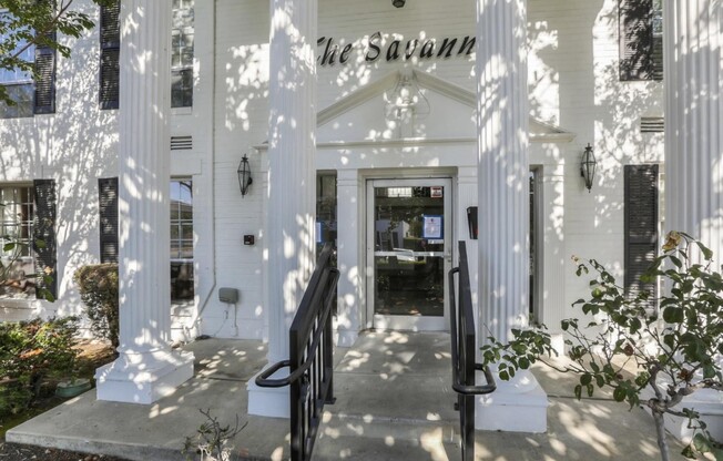 ENCHANTING 1 Bd/1 Ba Ground Floor Unit w/Open Floor Plan - Shoreline West in Mountain View