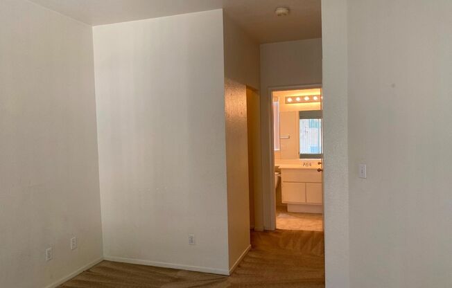 2 beds, 2.5 baths, $1,775, Unit # 1012