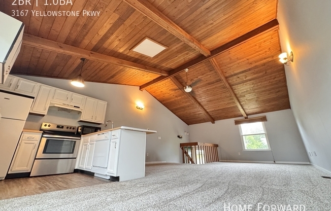 3167 YELLOWSTONE PKWY