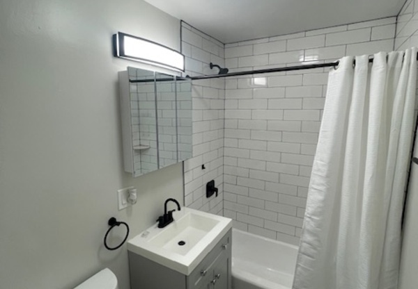 5 N DRYDEN PL