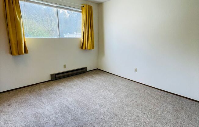 2 beds, 1 bath, $1,800