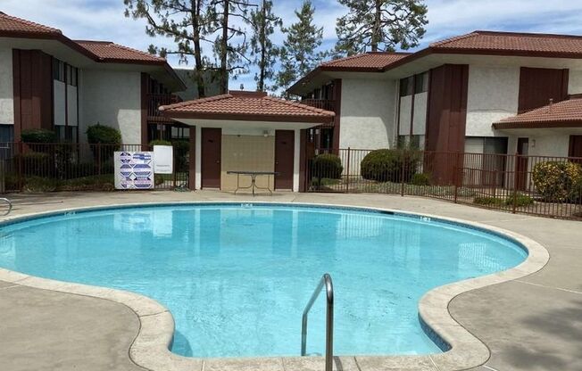2 beds, 1.5 baths, $1,800, Unit 17
