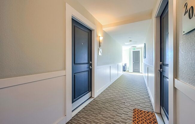 2 beds, 1 bath, $1,890, Unit Unit 208