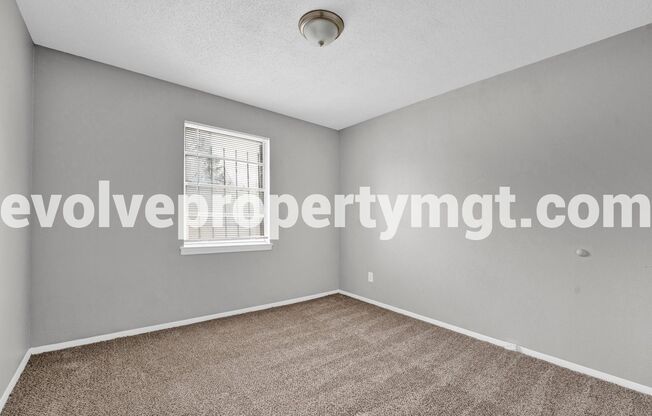 3 beds, 1 bath, $1,150