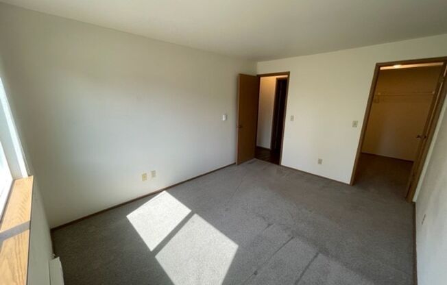 1 bed, 1 bath, 576 sqft, $1,650, Unit 107