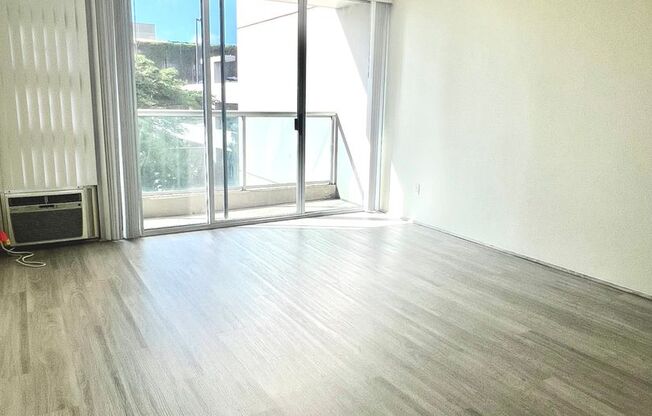 1133 Waimanu  - 1 Bedroom 1 Bathroom 1 Parking Unit Near Ala Moana and Ward Village