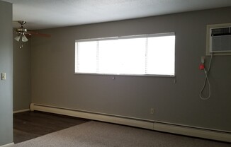 1 bed, 1 bath, 750 sqft, $825, Unit 69