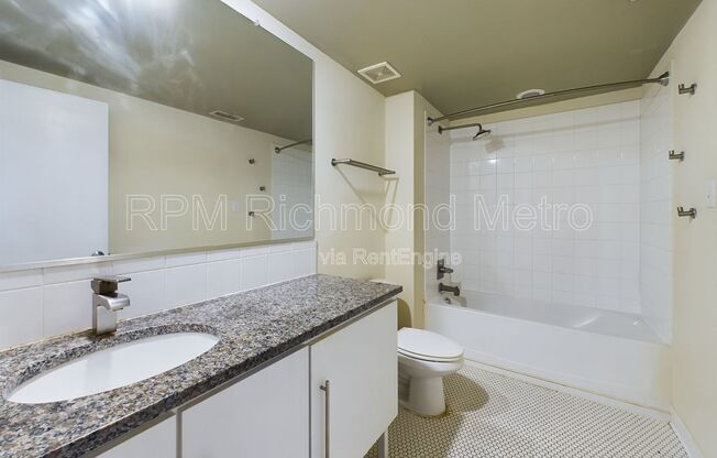 2 beds, 2 baths, 865 sqft, $1,400, Unit 119