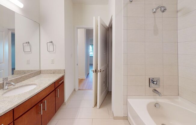 2 beds, 2 baths, $2,500, Unit Unit 104