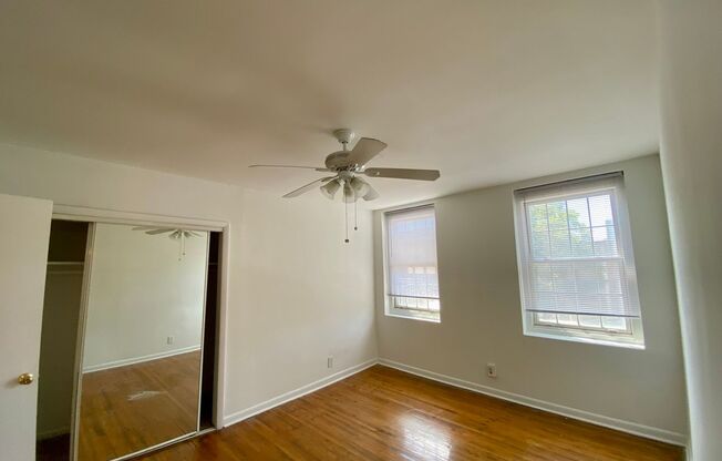 1 bed, 1 bath, 550 sqft, $1,350, Unit 963-203