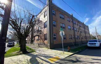 1431 NE 21st
