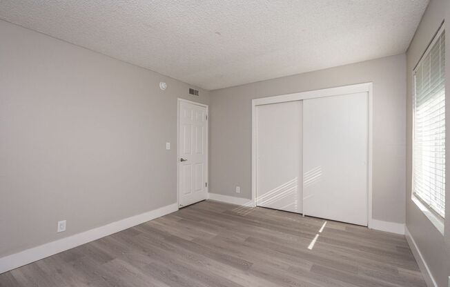 2 beds, 1 bath, 760 sqft, $1,825