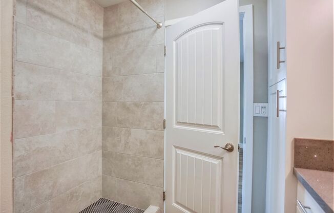 2 beds, 2 baths, 762 sqft, $3,395, Unit 25