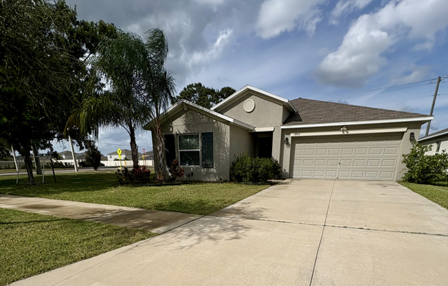 1804 BROAD WINGED HAWK DR