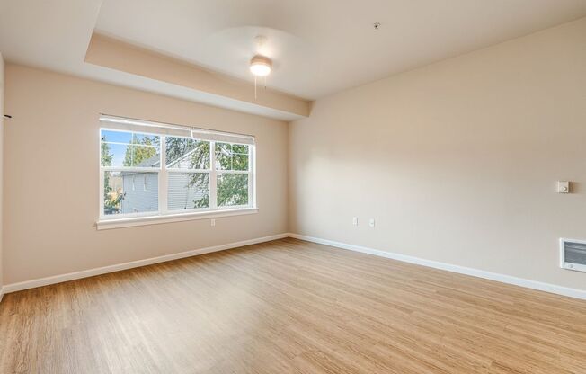 Studio, 1 bath, 490 sqft, $1,100, Unit 207