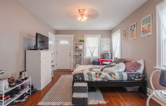 2110 Drex Ave.
