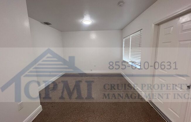 717 NE 10 ST