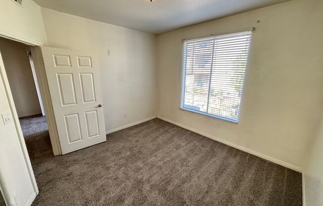1 bed, 1 bath, $1,095