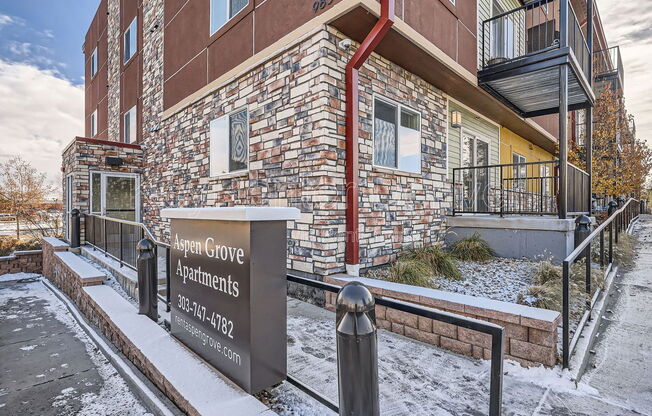 1 bed, 1 bath, 658 sqft, $1,300, Unit 104