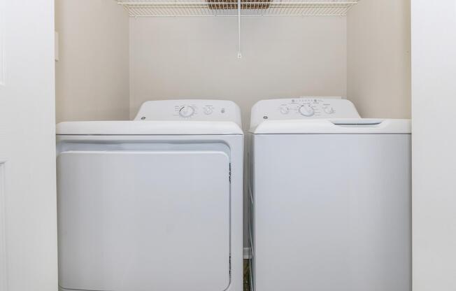 2 beds, 2 baths, 1,008 sqft, $1,830