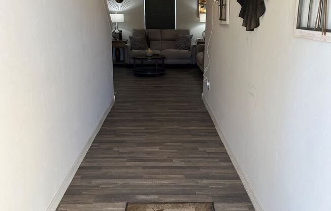 3BR Fully Furnished Vacation Rental Utilities Included