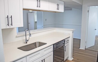 Villa Del Mar Apartments