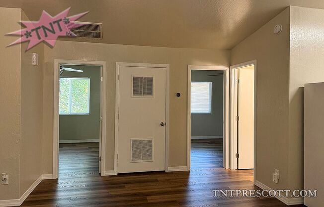 2 beds, 1 bath, 750 sqft, $1,445, Unit 3