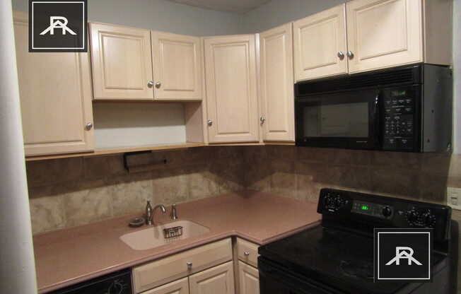 67 STRATHMORE RD