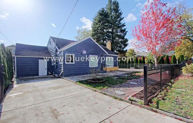 3 Bed, 2 Bath Home Near Mill City Park in Portland