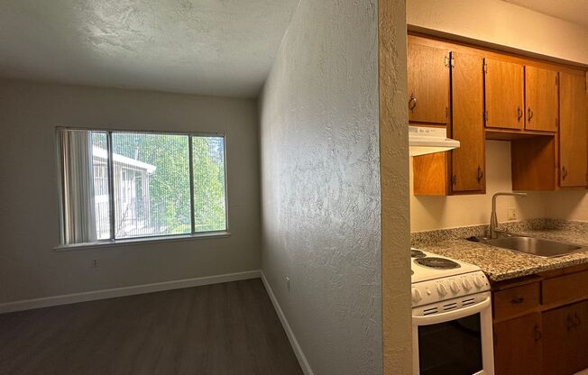 1 bed, 1 bath, 500 sqft, $1,400, Unit 4500-7