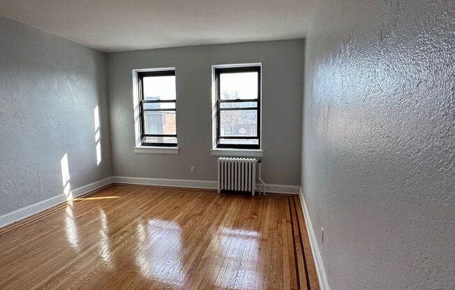 1 bed, 1 bath, $1,850, Unit B43