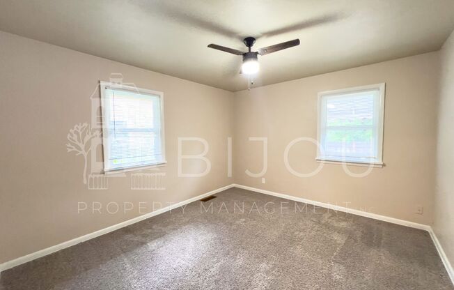 3 beds, 2 baths, $2,100