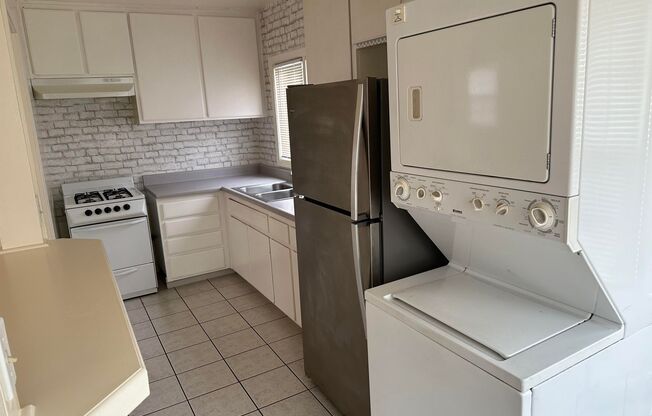 1 bed, 1 bath, $1,895