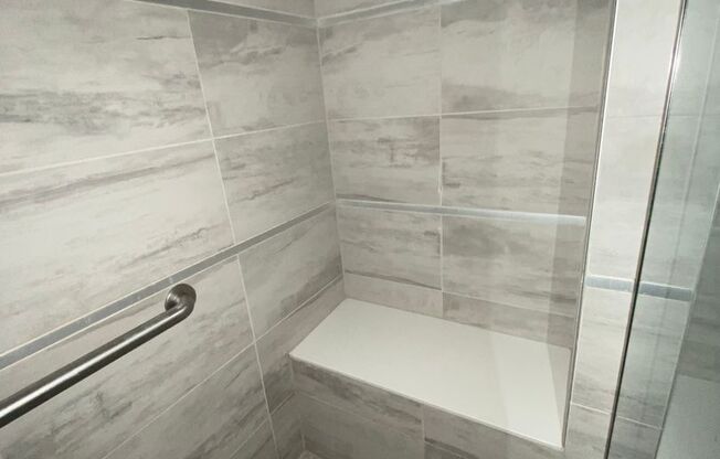 1 bed, 1 bath, 927 sqft, $1,650, Unit 957 Liberty Ave #203