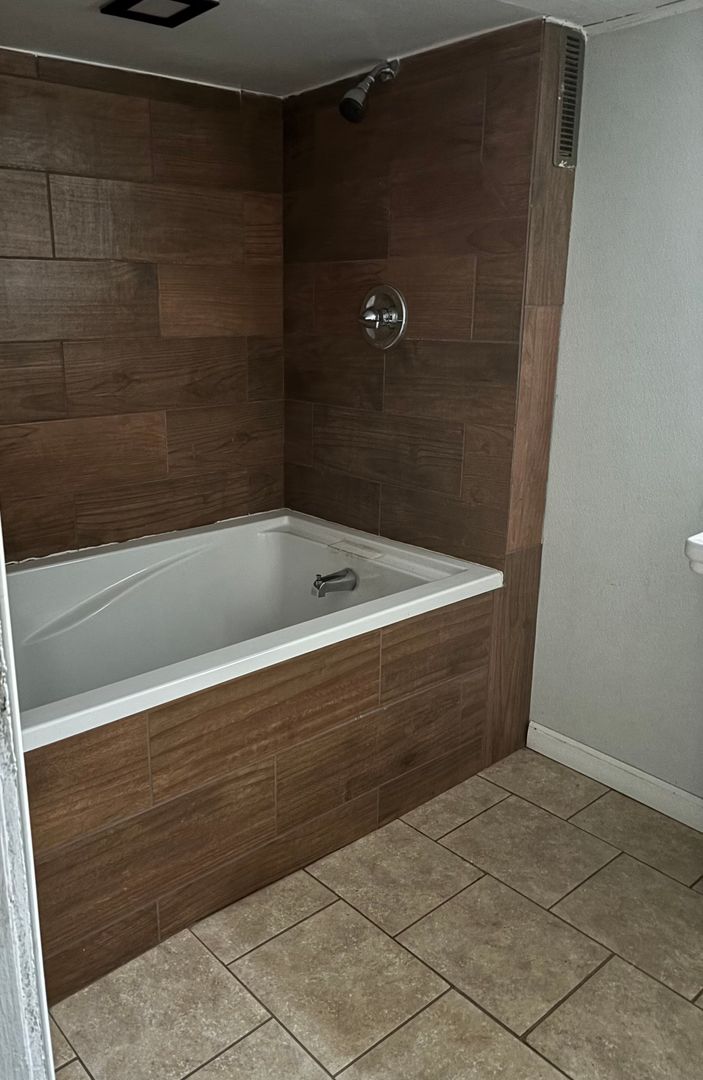 241-243 Baker St Aliquippa, PA 15001