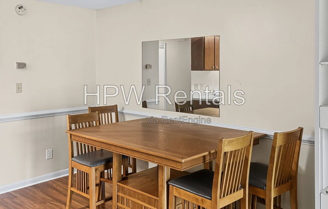 3007 HUNTLEIGH DR